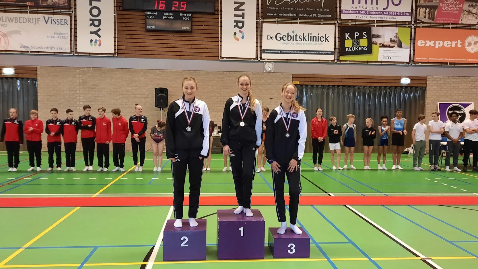 op 1 dewy van andel op 2 nikita de kock op 3 fiene van der aa
